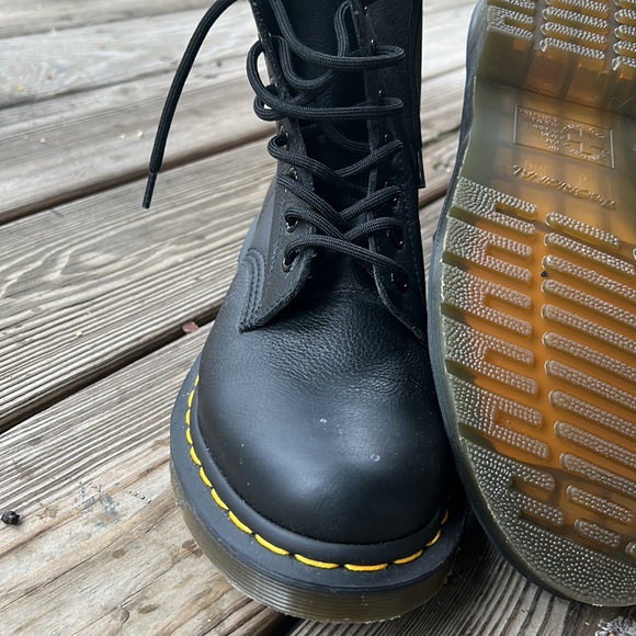 Dr Marten woman boot leather - Picture 6 of 8